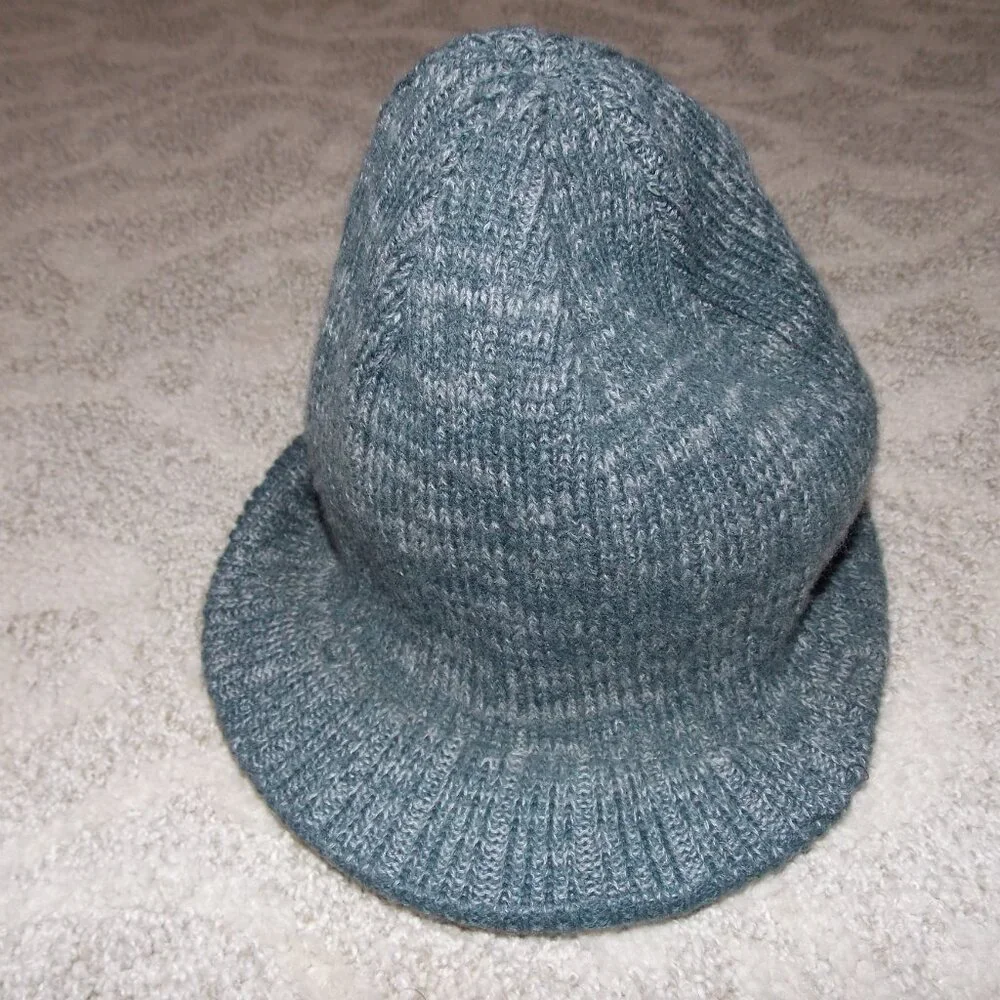 Reversible Beanie Hat w/ Visor - Picture 5 of 5